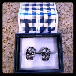 Gorgeous ox and Bull brand new men’s cufflinks.